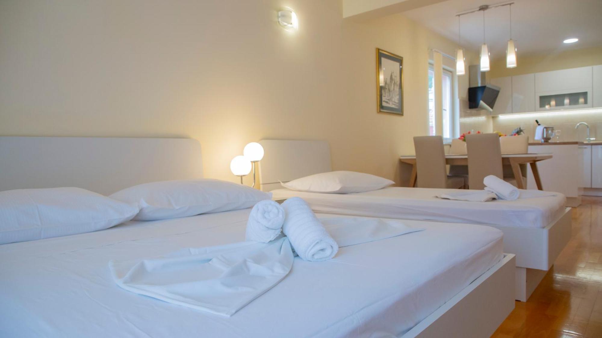Baska Voda Apartments - Steps From The Beach, Free Parking, Central Location Baška Voda Exterior foto