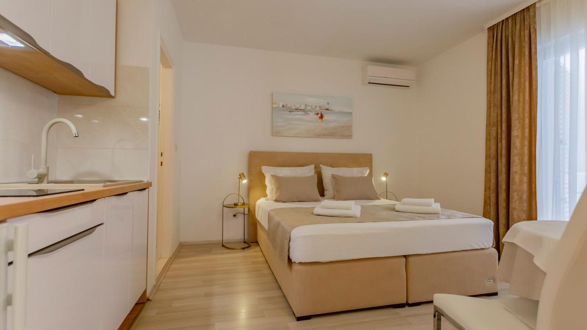 Baska Voda Apartments - Steps From The Beach, Free Parking, Central Location Baška Voda Exterior foto