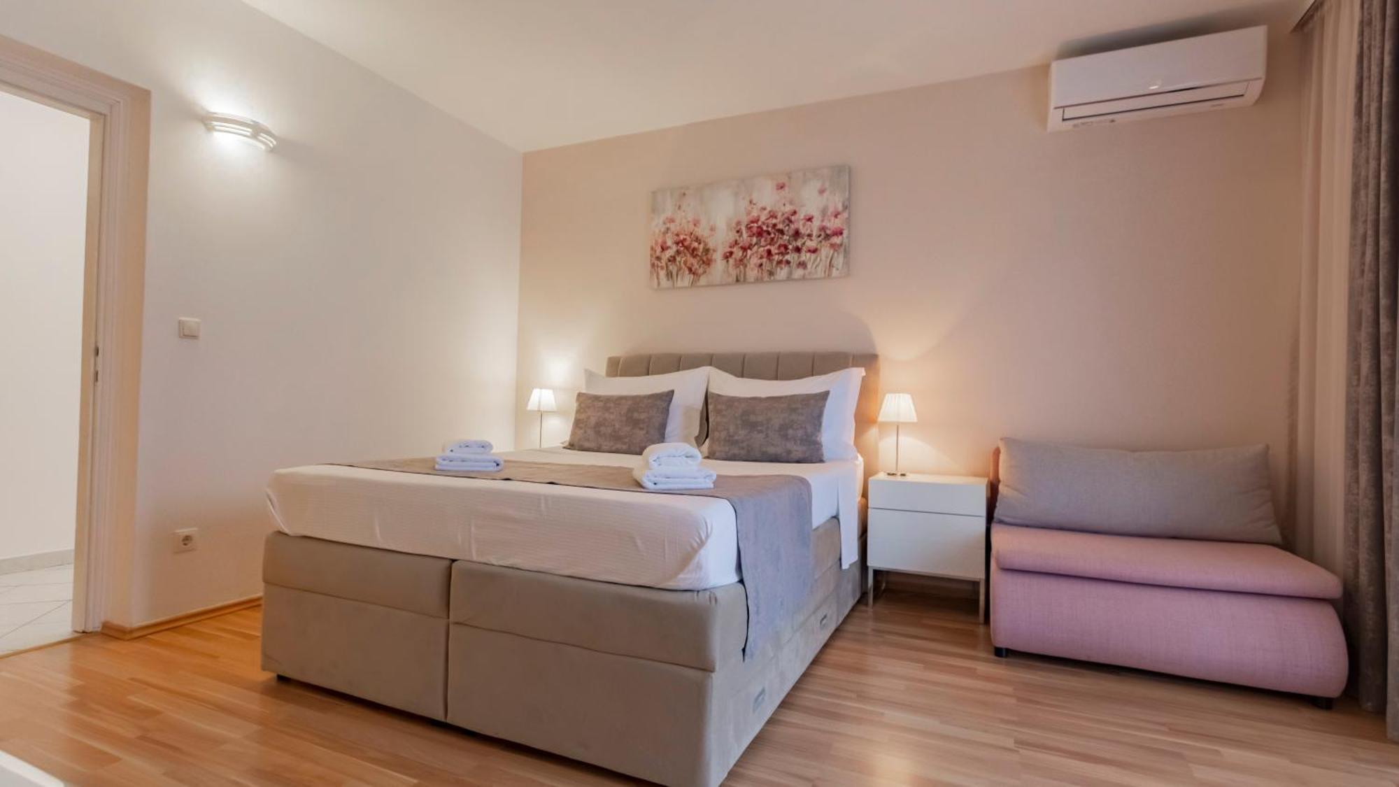 Baska Voda Apartments - Steps From The Beach, Free Parking, Central Location Baška Voda Exterior foto